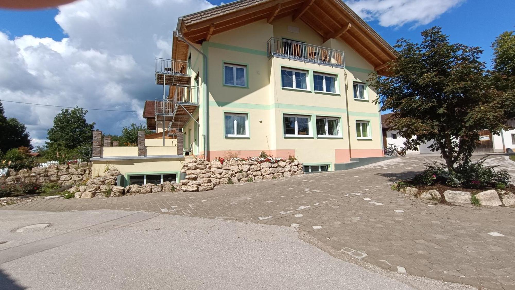 Pension Am Weberhof Nur 20 Autominuten Von Muenchen Ebersberg Esterno foto